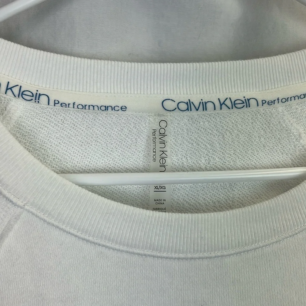 Calvin Klein Women’s Performance Logo Long Sleeve Crewneck - Picture 3 of 8